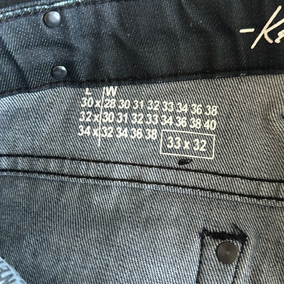 Kenneth Cole New York Men dark jeans - Picture 6 of 8